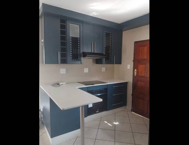 3 BEDROOM HOUSE FOR SALE IN CRYSTAL PARK